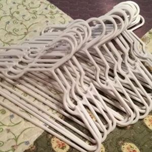 None Accessories - 25 Infant / toddler hangers None Accessories - 25 Infant / toddler hangers